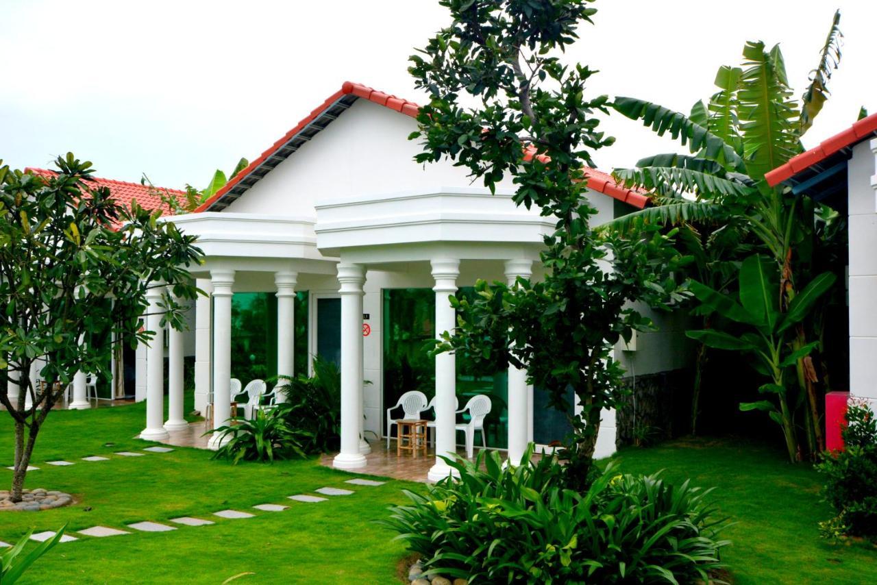 Golden Peak Resort & Spa Mieu Ong Exterior foto